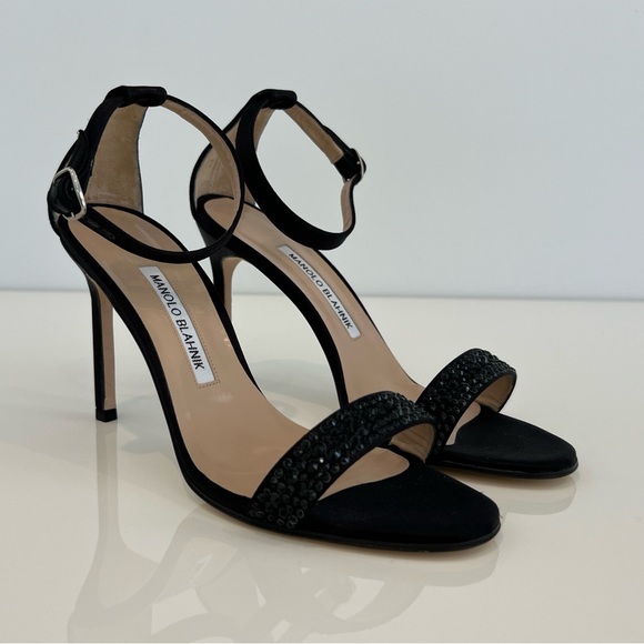 MANOLO BLAHNIK BLACK CRYSTAL SANDALS 7.5 NEW! - Picture 9 of 17